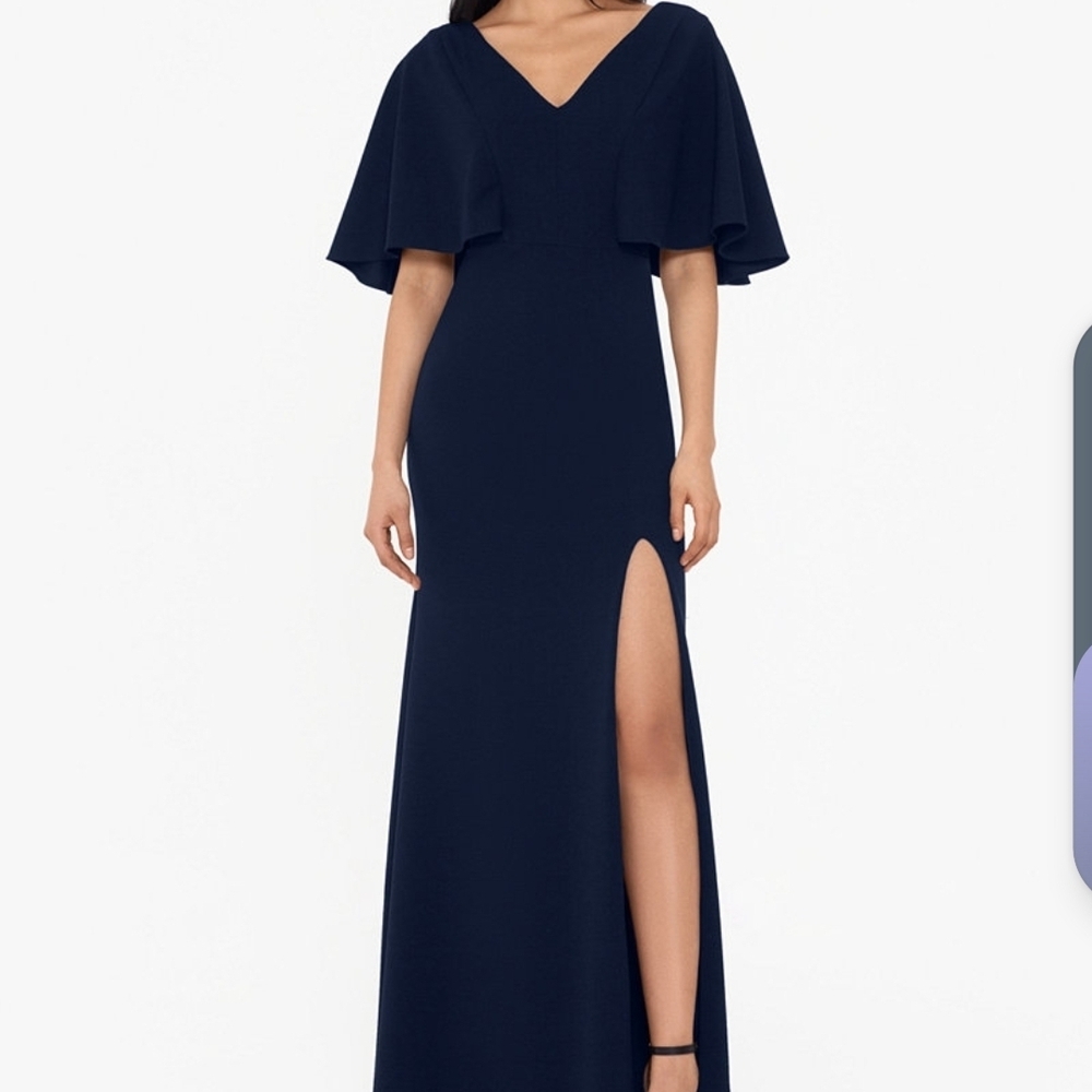 NWT - Betsy & Adam Petite Kimono-Sleeve Gown